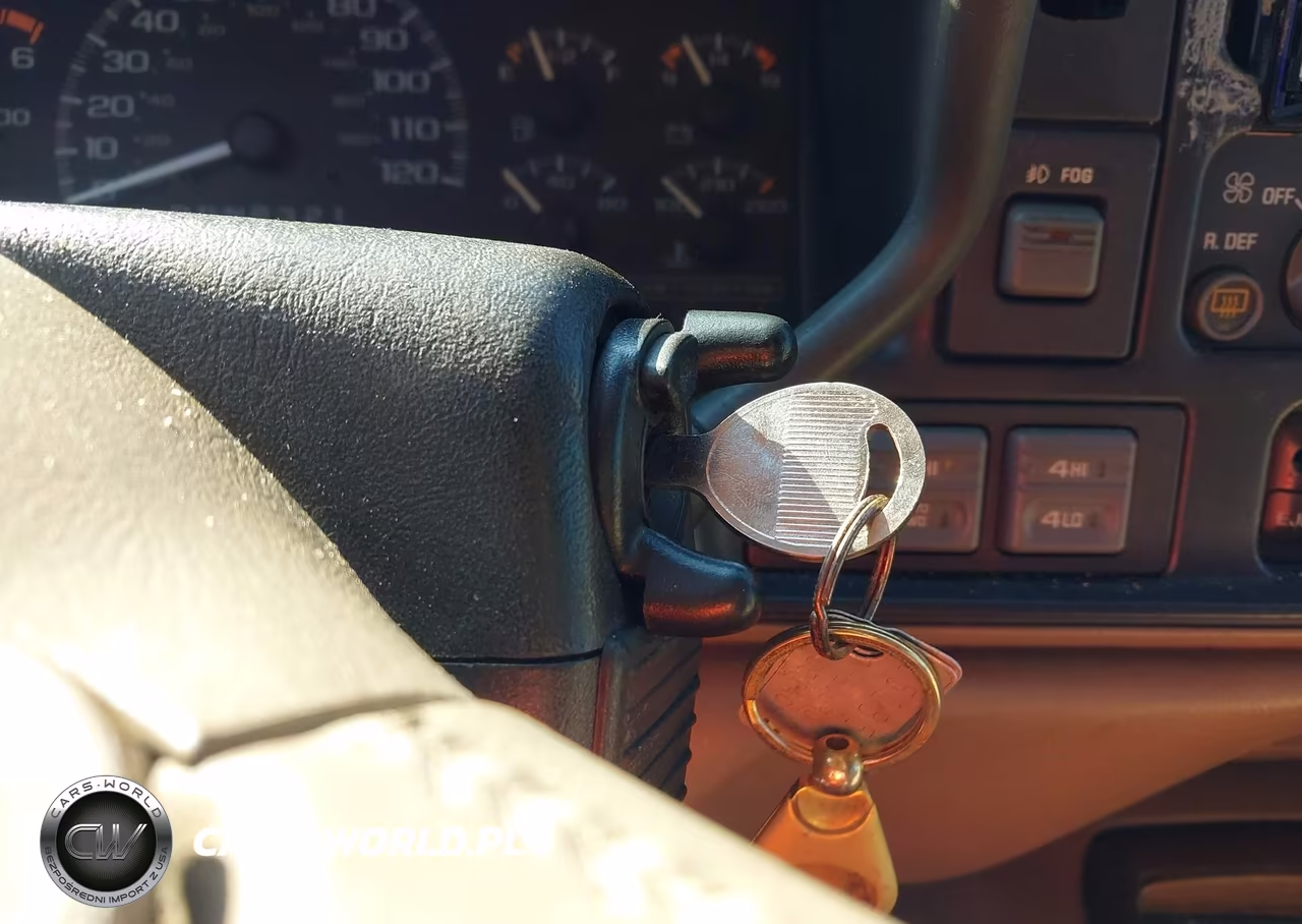 2000 GMC Yukon Denali VIN:1GKEK13RXYR136468 - 11