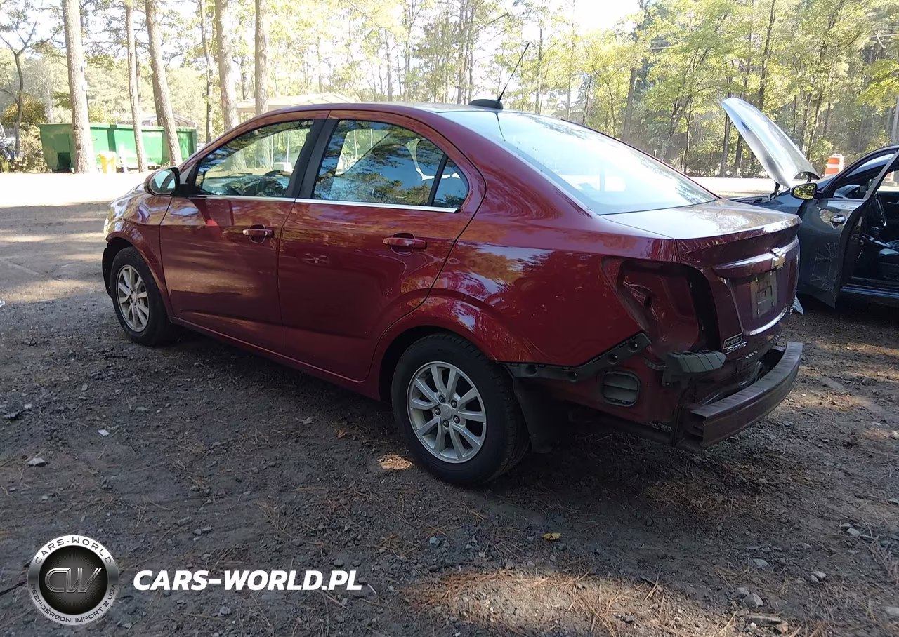 2018 Chevrolet Sonic Lt Auto VIN:1G1JD5SH4J4139365 - 3