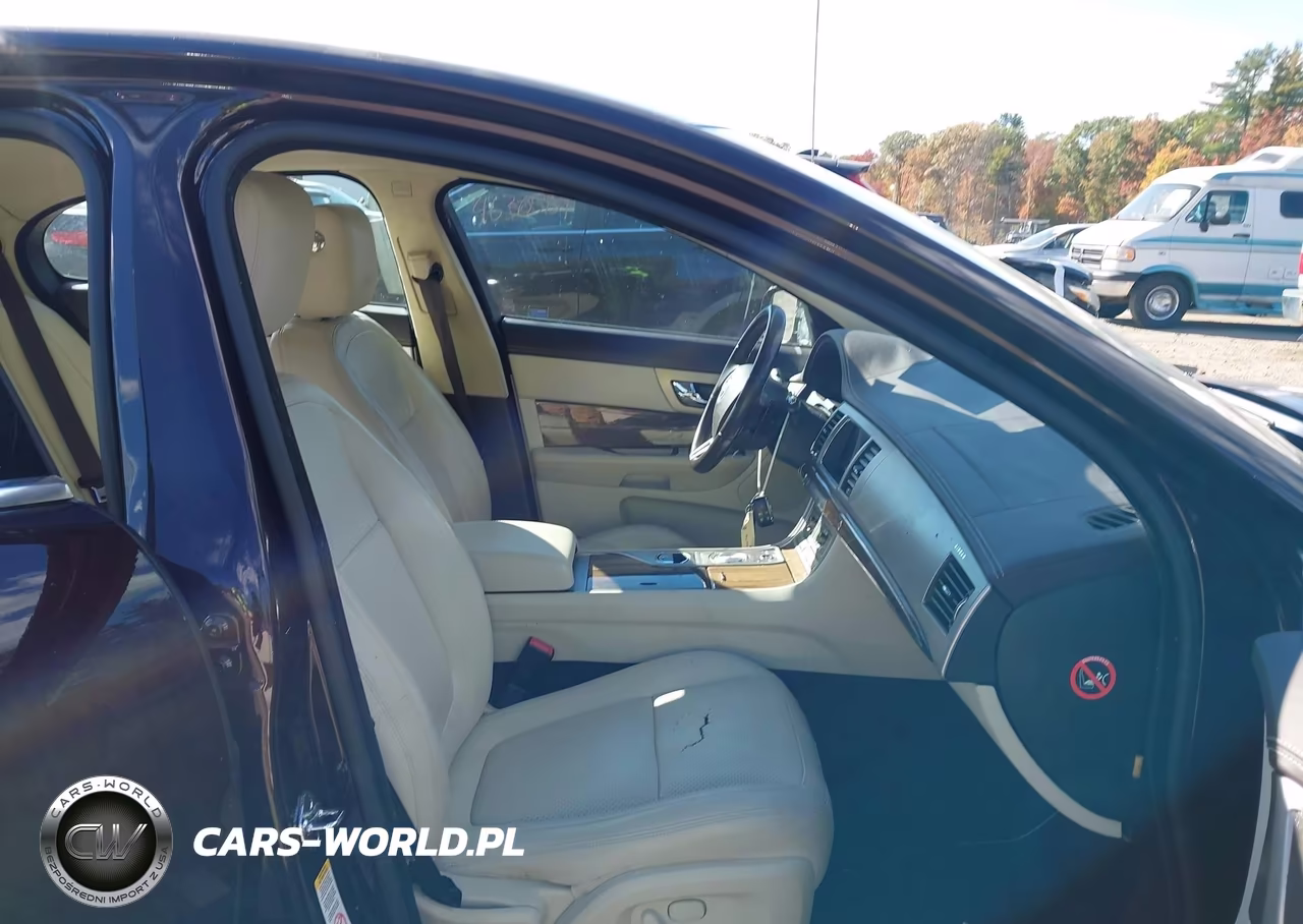 2011 Jaguar Xf Supercharged VIN:SAJWA0HE6BMR84470 - 5