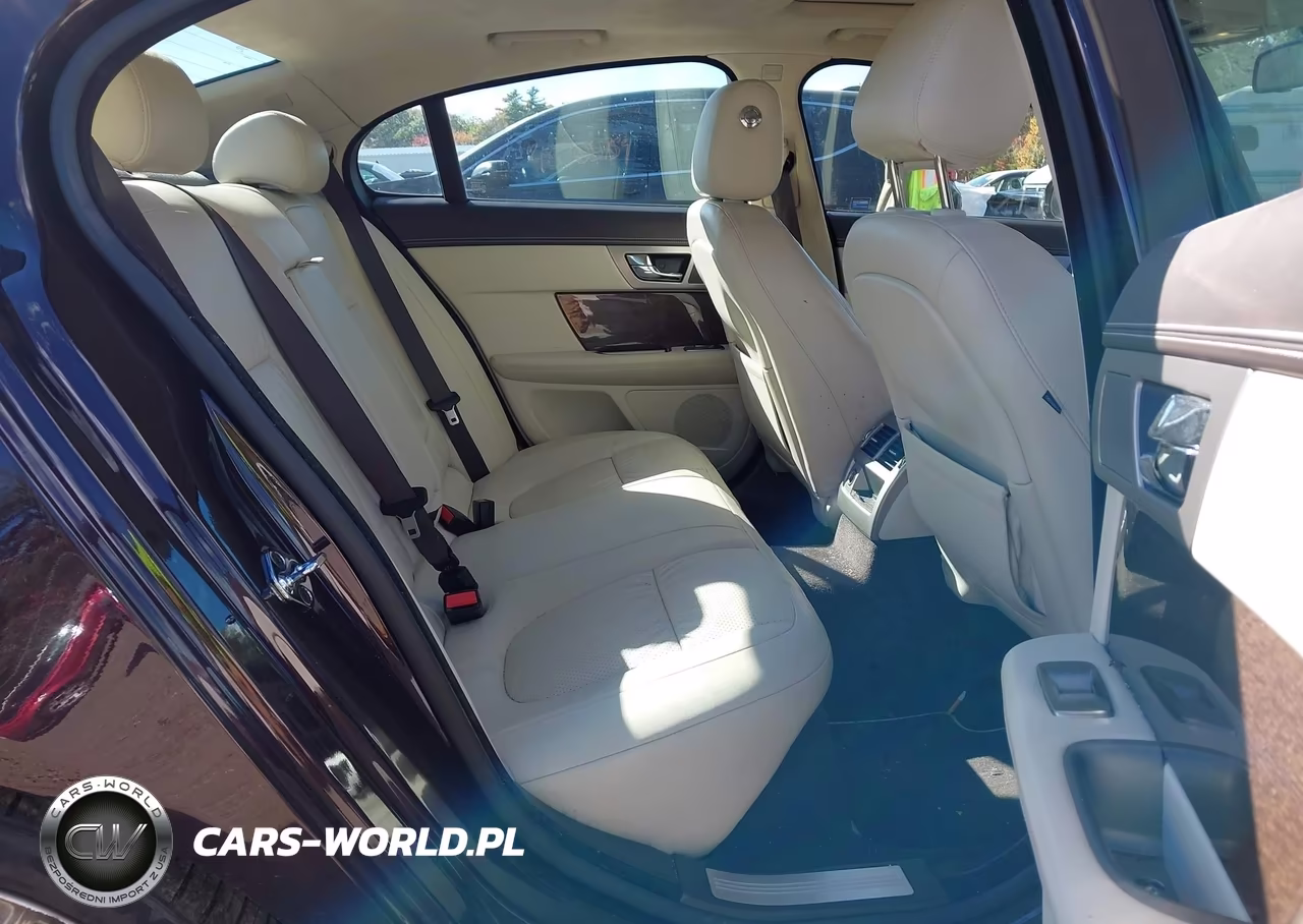 2011 Jaguar Xf Supercharged VIN:SAJWA0HE6BMR84470 - 8
