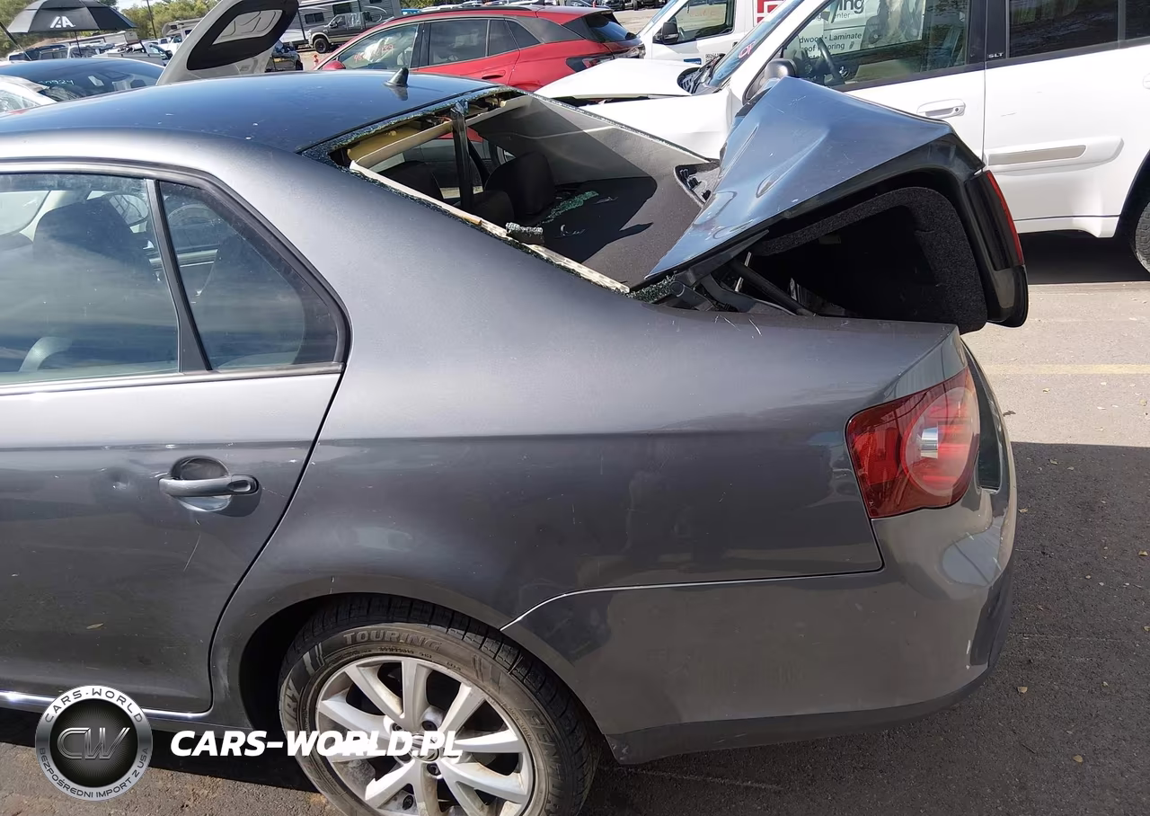 2010 Volkswagen Jetta Limited Edition VIN:3VWRZ7AJXAM123068 - 6