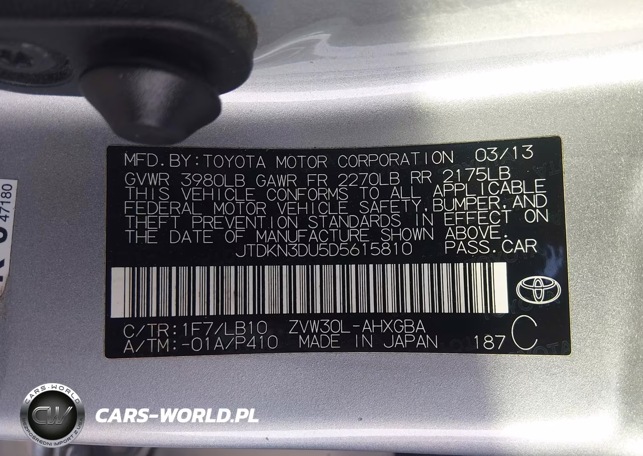 2013 Toyota Prius Five VIN:JTDKN3DU5D5615810 - 9