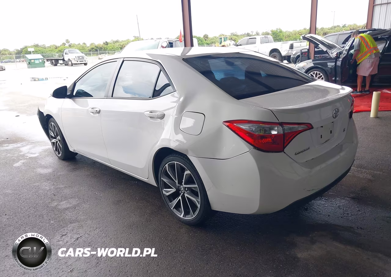 2014 Toyota Corolla S VIN:5YFBURHE8EP129117 - 3