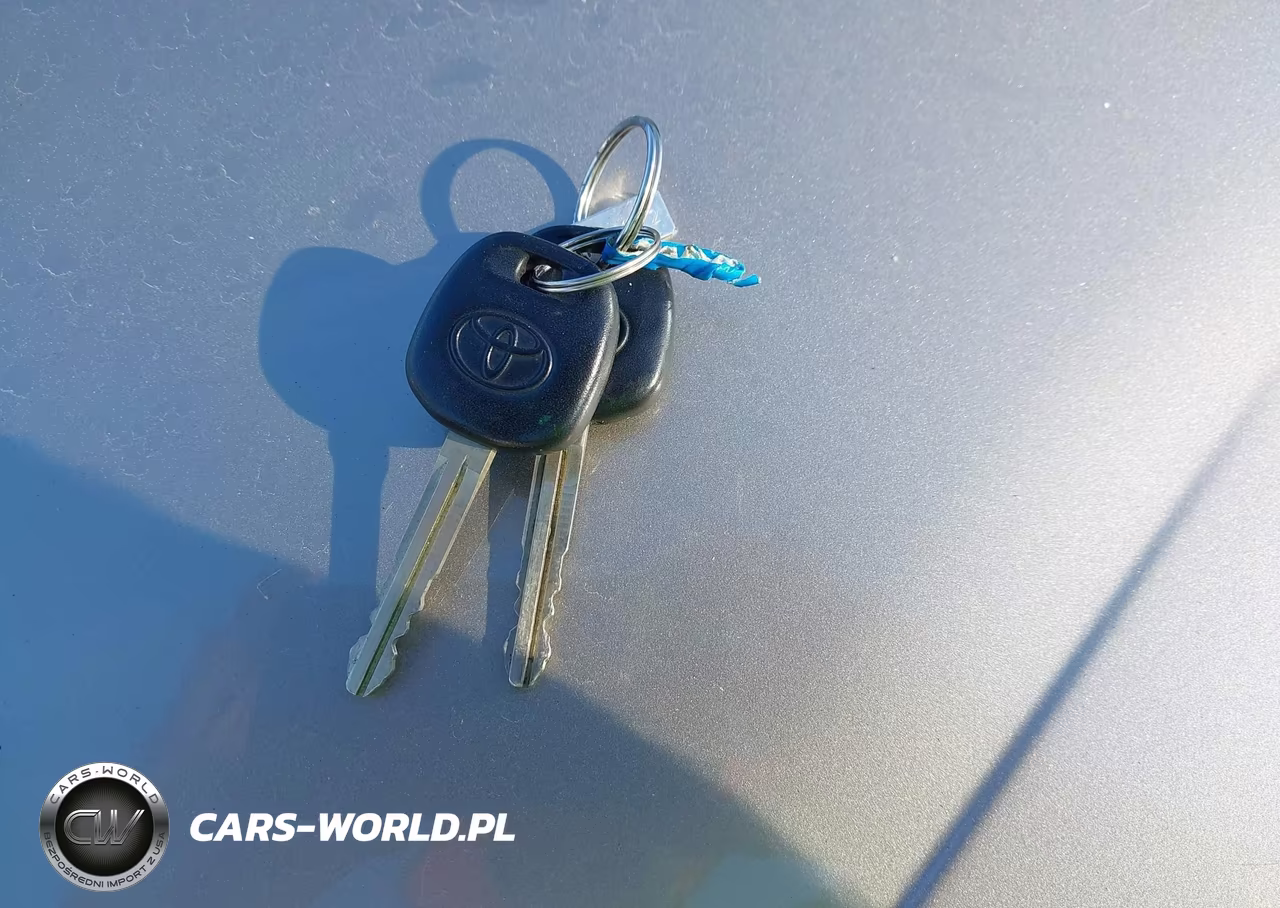 2000 Toyota Sienna Xle VIN:4T3ZF13C4YU217124 - 11