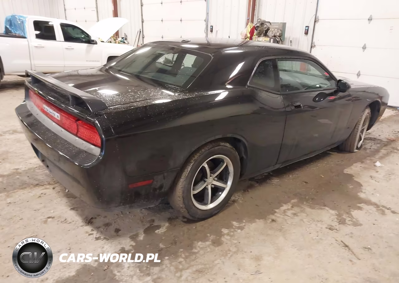 2010 Dodge Challenger Se VIN:2B3CJ4DV6AH259937 - 4