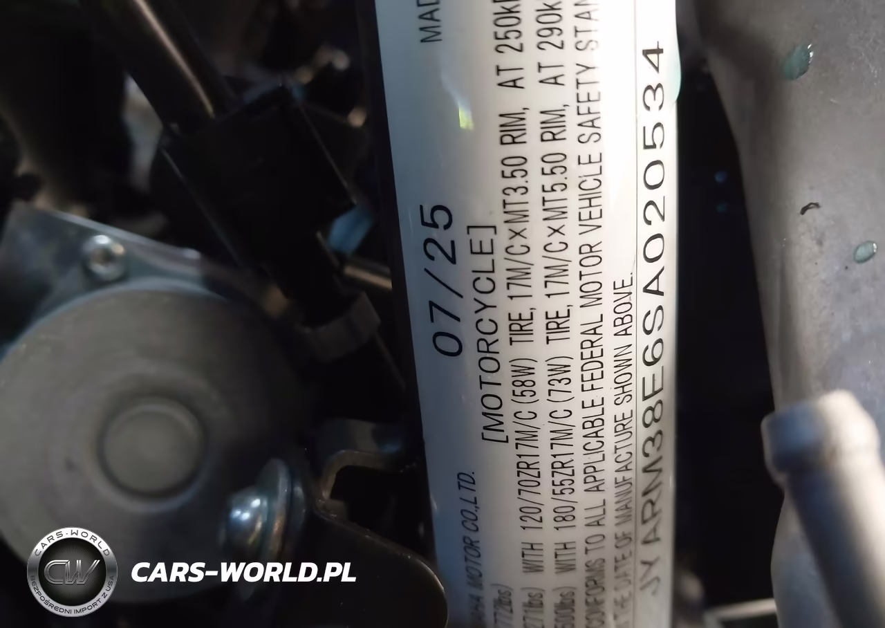 2025 Yamaha Yzfr7 VIN:JYARM38E6SA020534 - 10