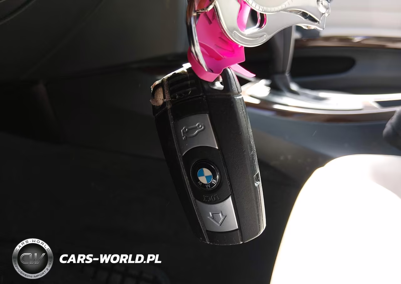 2011 BMW 328I xDrive VIN:WBAPK5G58BNN30162 - 11