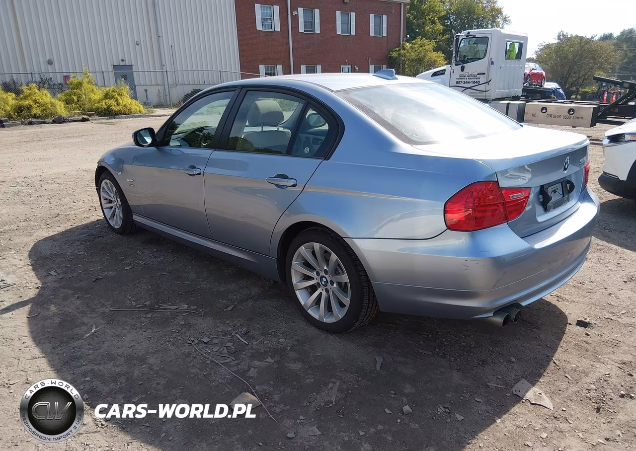 2011 BMW 328I xDrive VIN:WBAPK5G58BNN30162 - 3