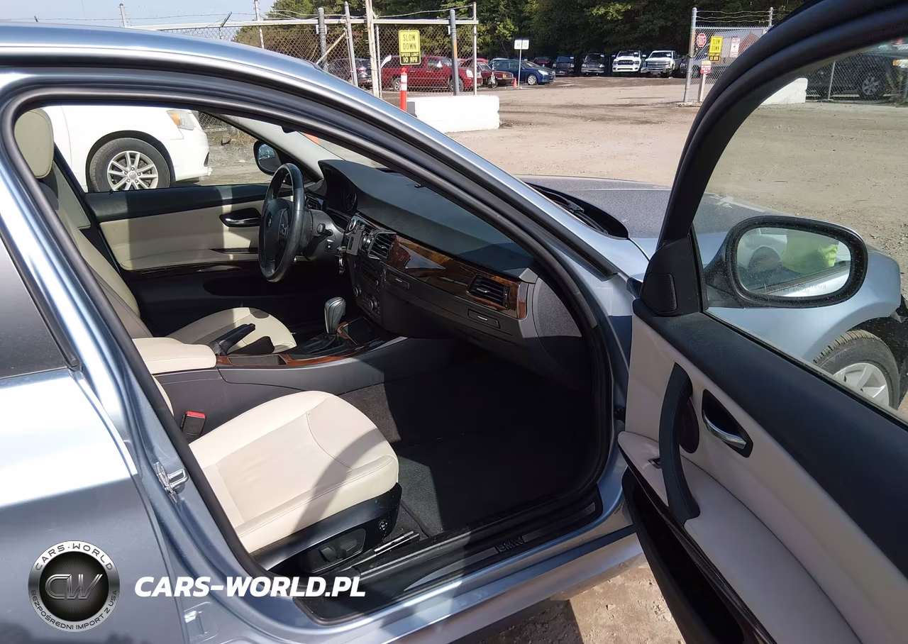 2011 BMW 328I xDrive VIN:WBAPK5G58BNN30162 - 5
