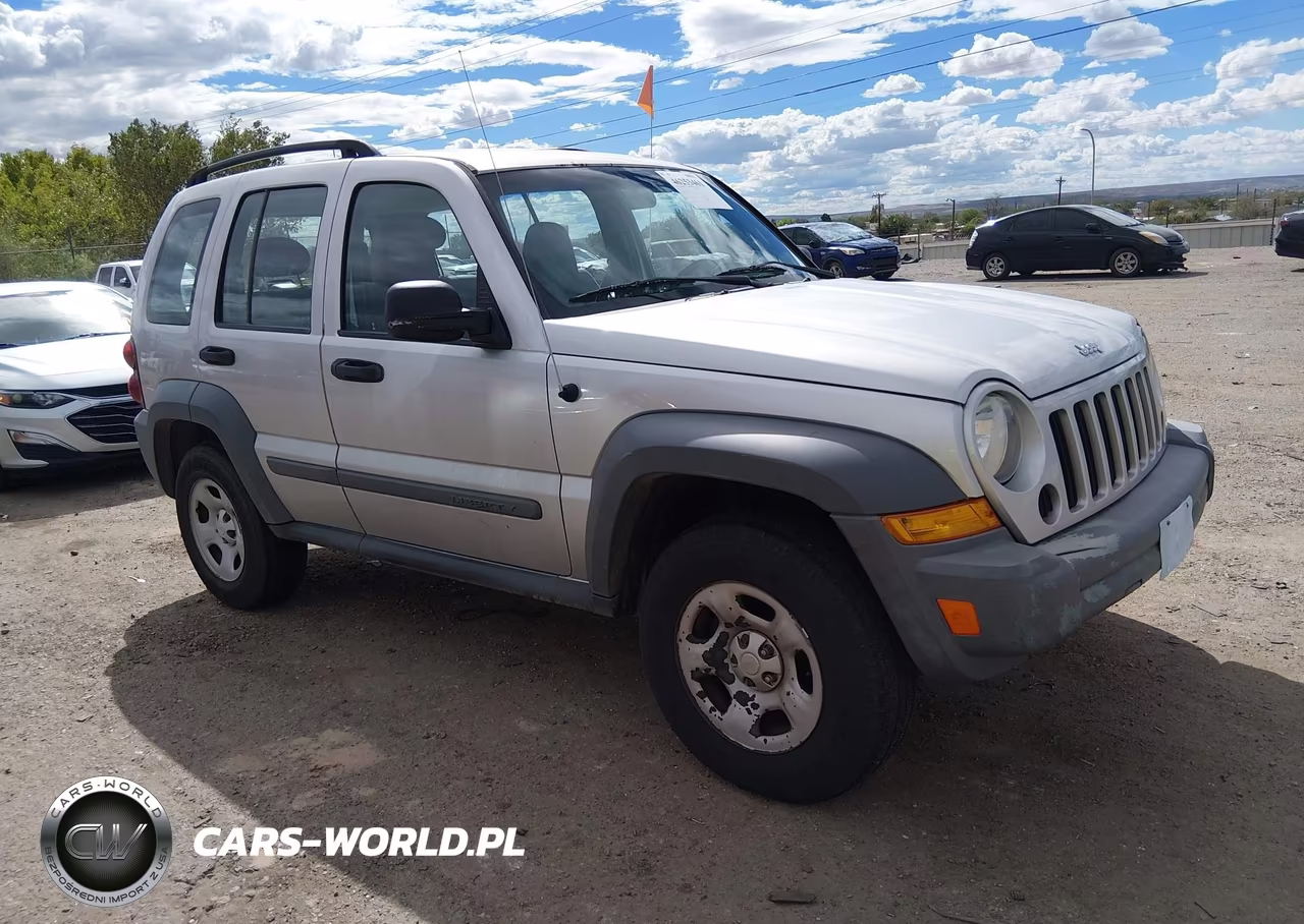 2005 Jeep Liberty Sport VIN:1J4GL48K35W569166 - 1