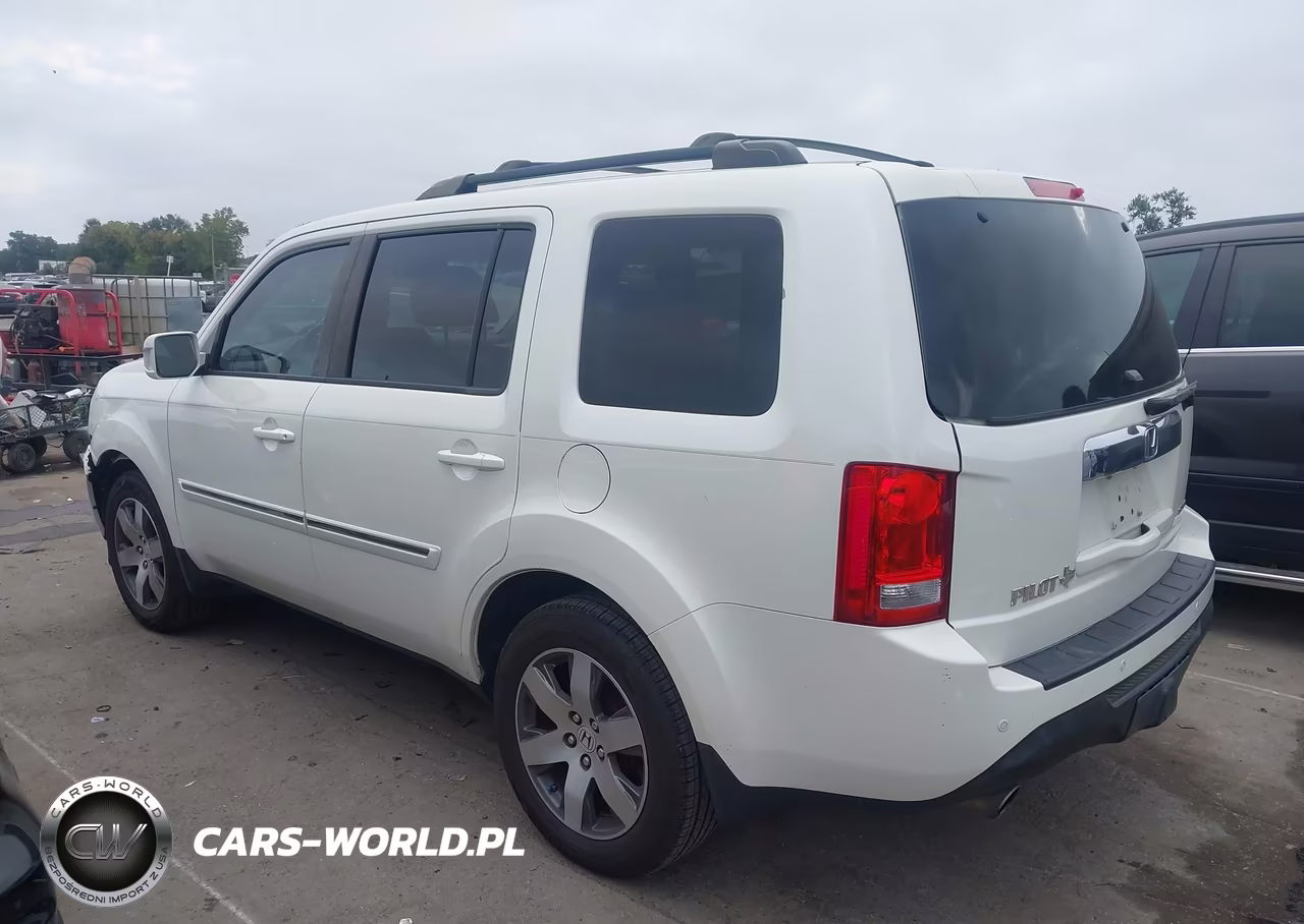 2015 Honda Pilot Touring VIN:5FNYF3H99FB002295 - 14