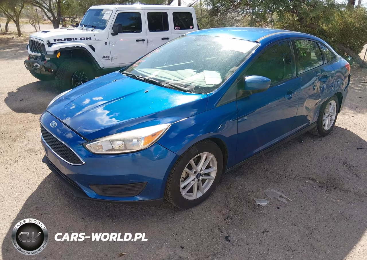 2018 Ford Focus Se VIN:1FADP3FE1JL304204 - 2