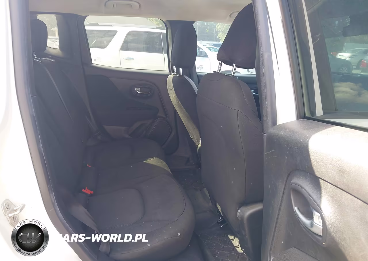 2021 Jeep Renegade Freedom Edition 4X4 VIN:ZACNJDAB2MPN08199 - 8