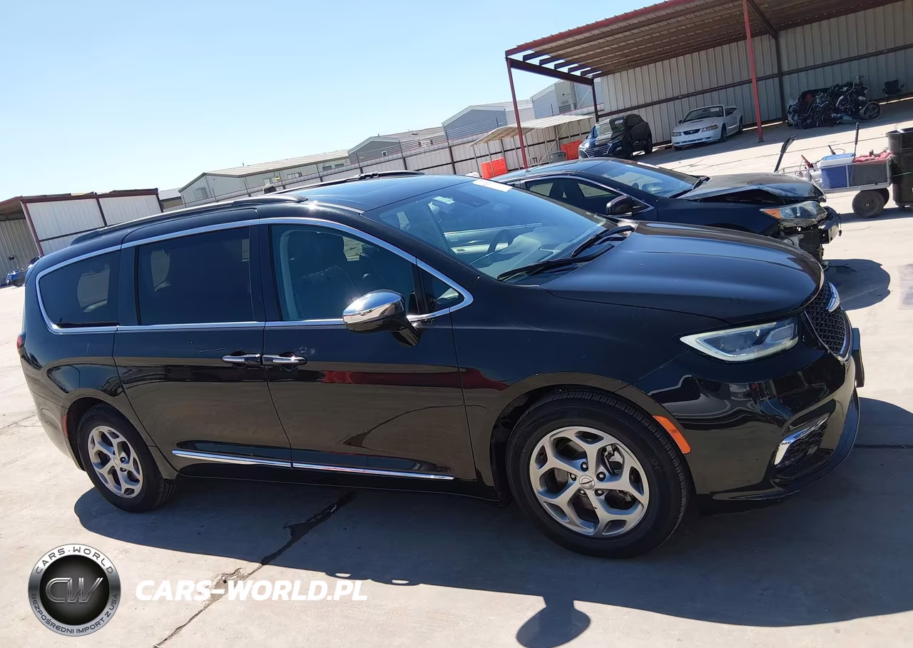 2023 Chrysler Pacifica Limited VIN:2C4RC1GG4PR533072 - 13