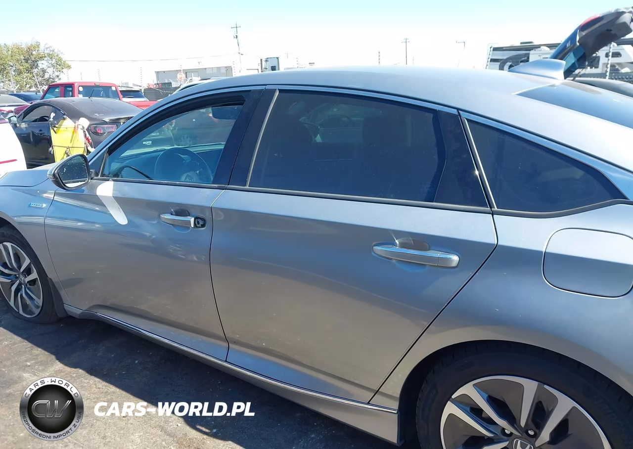 2019 Honda Accord Hybrid Touring VIN:1HGCV3F98KA001269 - 14