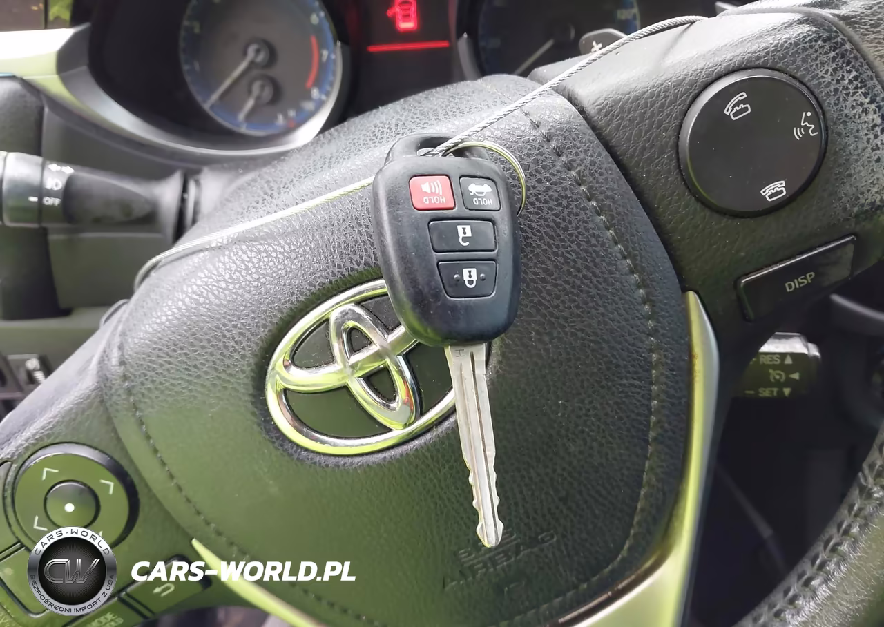 2015 Toyota Corolla S Plus VIN:5YFBURHE0FP352205 - 11