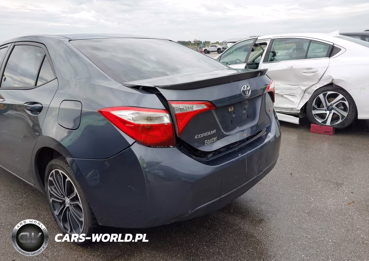 2015 Toyota Corolla S Plus VIN:5YFBURHE0FP352205 - 18