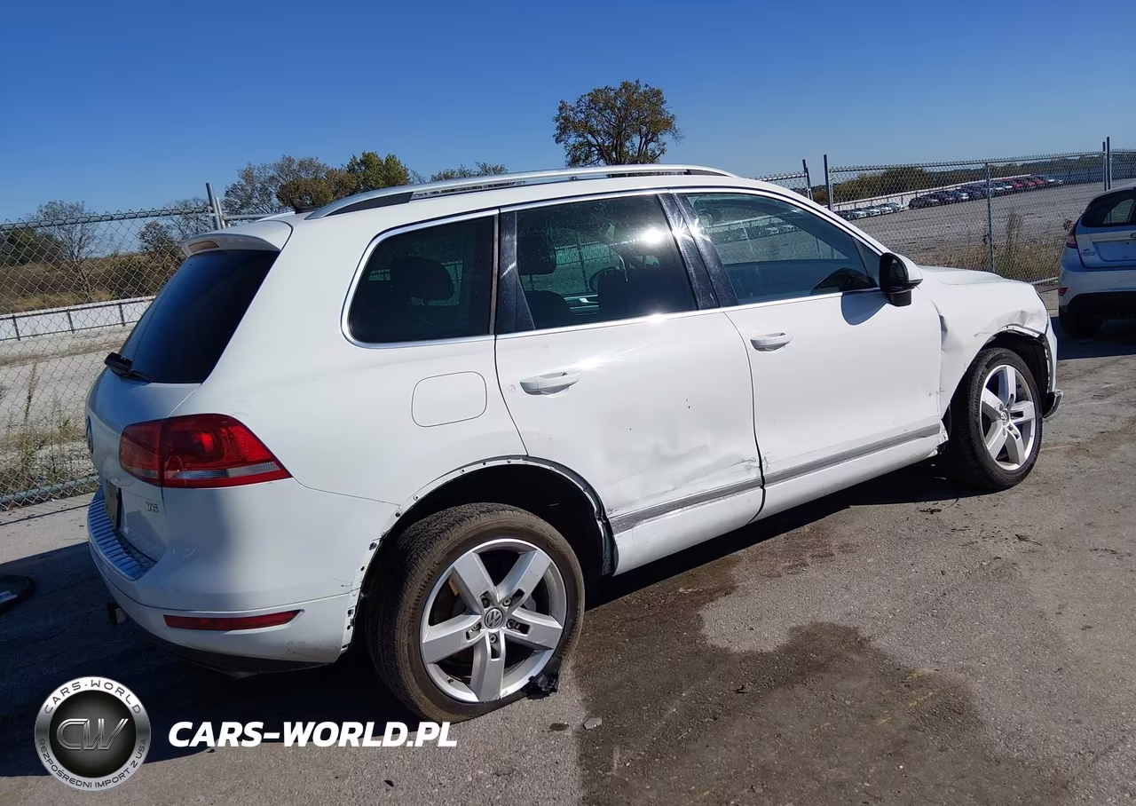2013 Volkswagen Touareg Vr6 Lux VIN:WVGEF9BP7DD005211 - 4