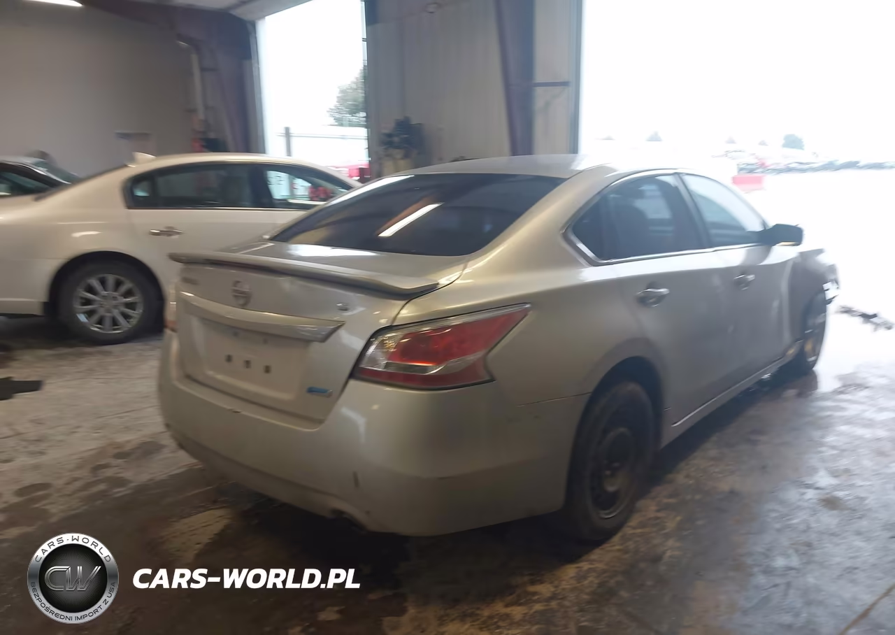 2014 Nissan Altima VIN:1N4AL3AP7EC201172 - 4