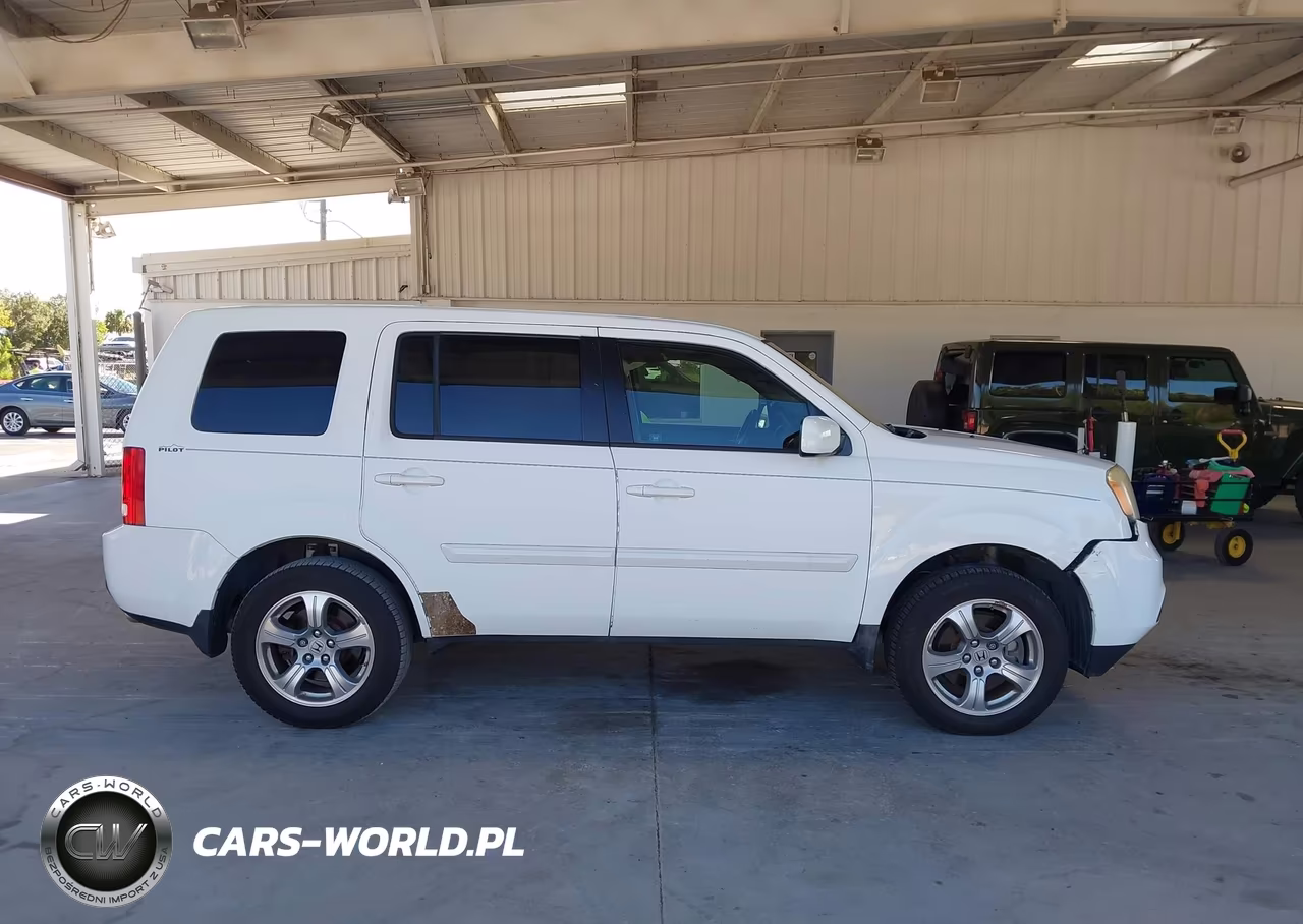 2012 Honda Pilot Ex-L VIN:5FNYF3H5XCB016070 - 13