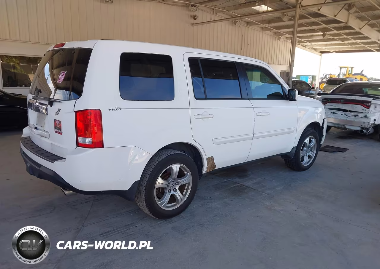 2012 Honda Pilot Ex-L VIN:5FNYF3H5XCB016070 - 4