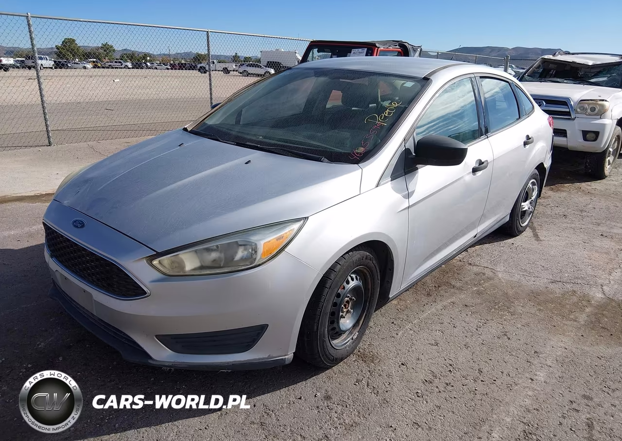 2016 Ford Focus S VIN:1FADP3E25GL379195 - 2