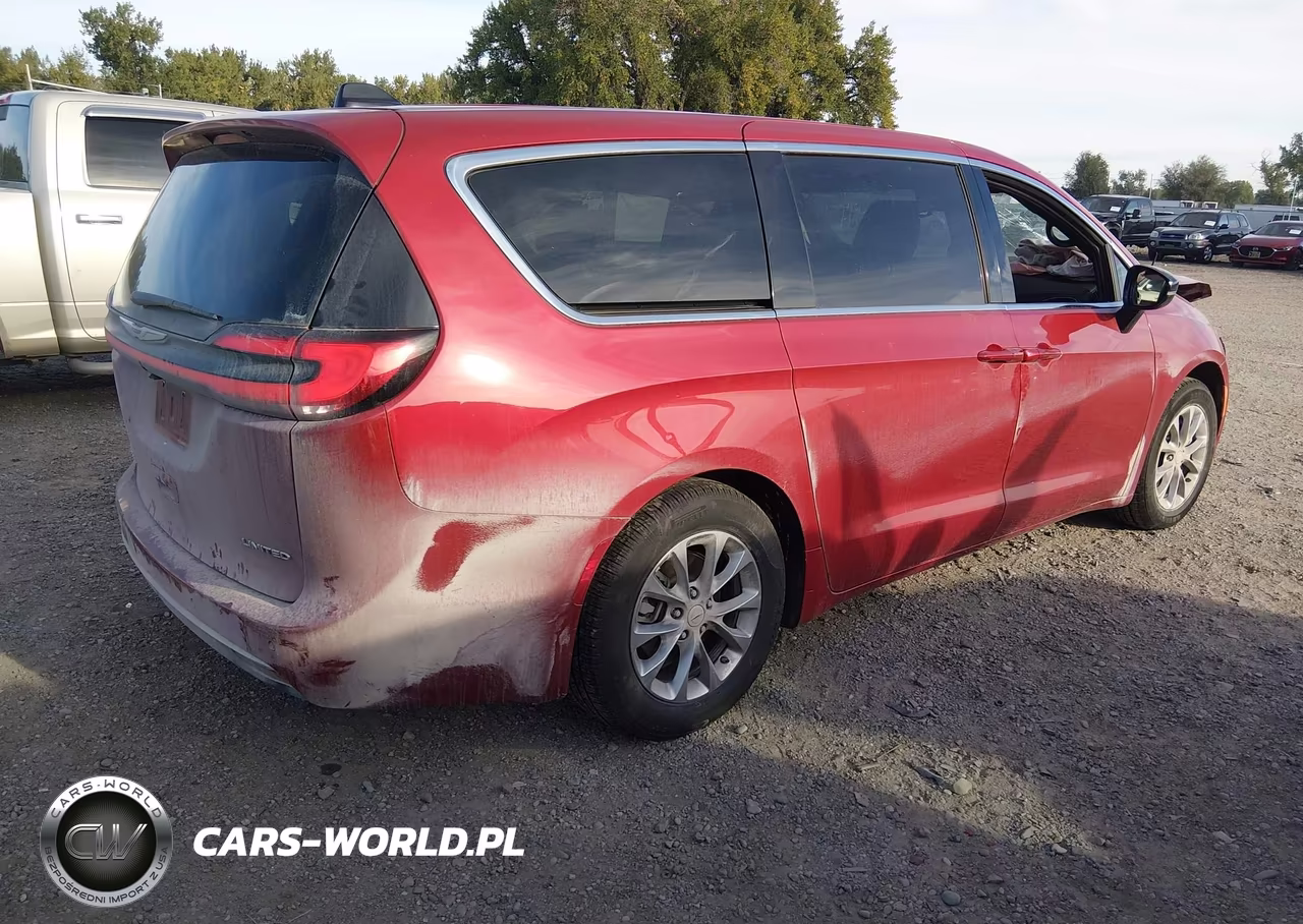 2026 Chrysler Pacifica Limited VIN:2C4RC1GG7TR193393 - 4
