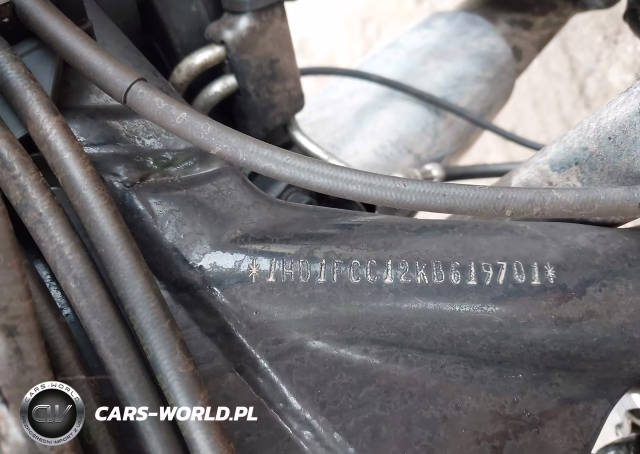 2019 Harley-Davidson Flhtcu VIN:1HD1FCC12KB619701 - 10