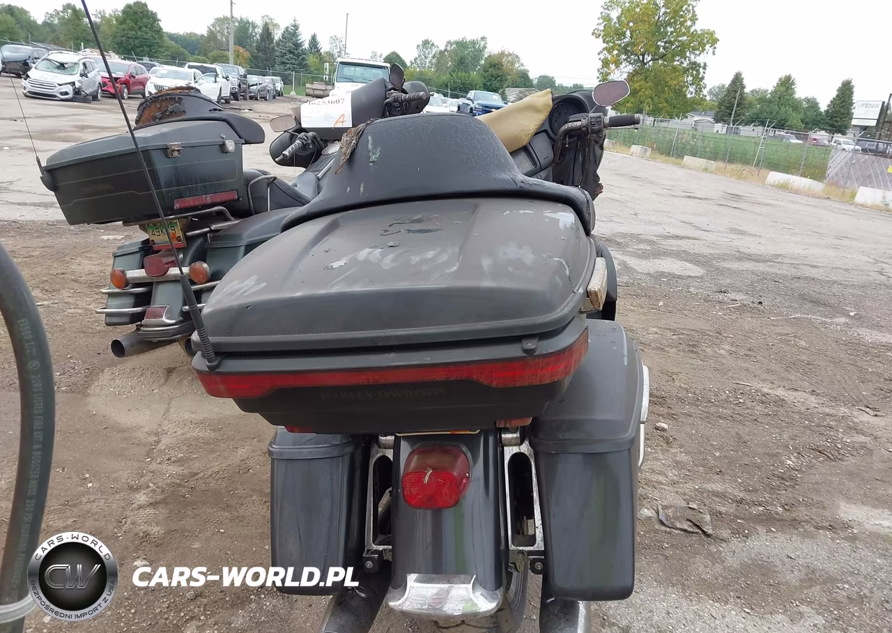 2019 Harley-Davidson Flhtcu VIN:1HD1FCC12KB619701 - 6