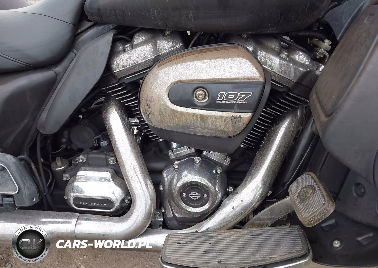 2019 Harley-Davidson Flhtcu VIN:1HD1FCC12KB619701 - 8