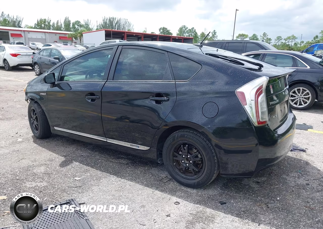 2014 Toyota Prius Three VIN:JTDKN3DU6E0384298 - 3