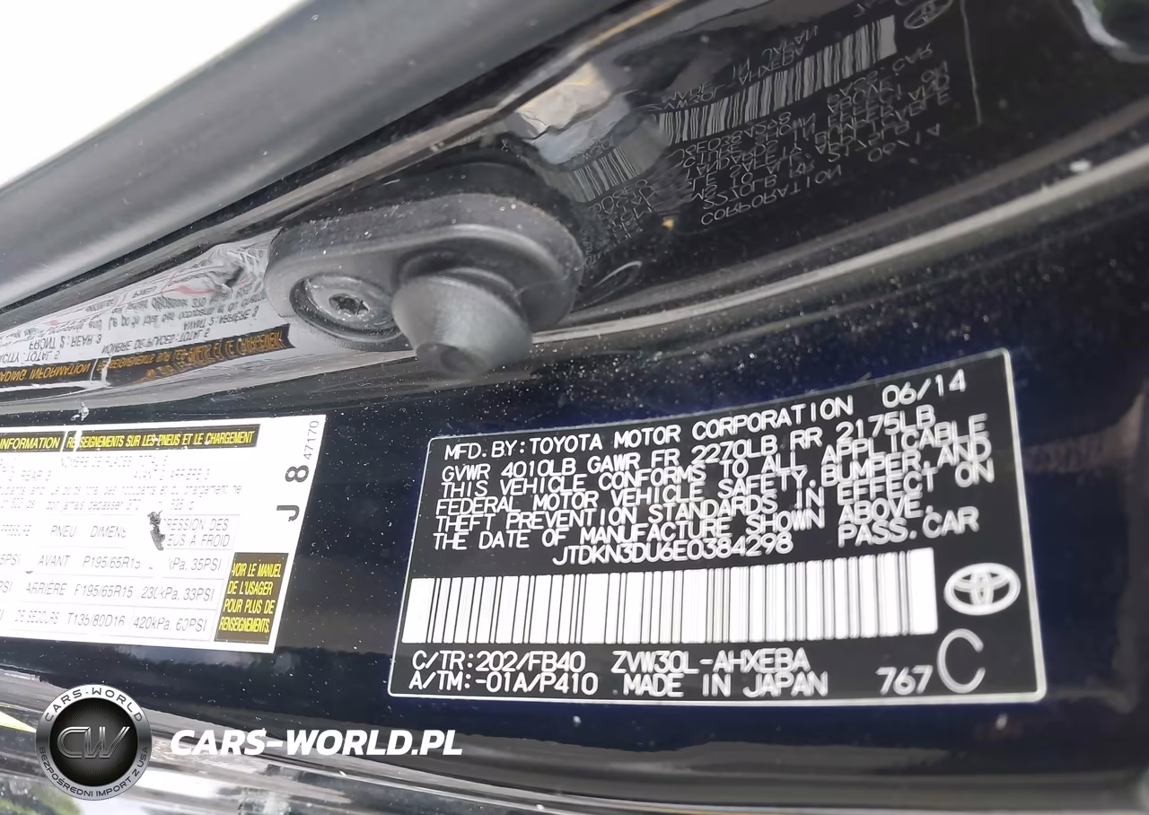 2014 Toyota Prius Three VIN:JTDKN3DU6E0384298 - 9