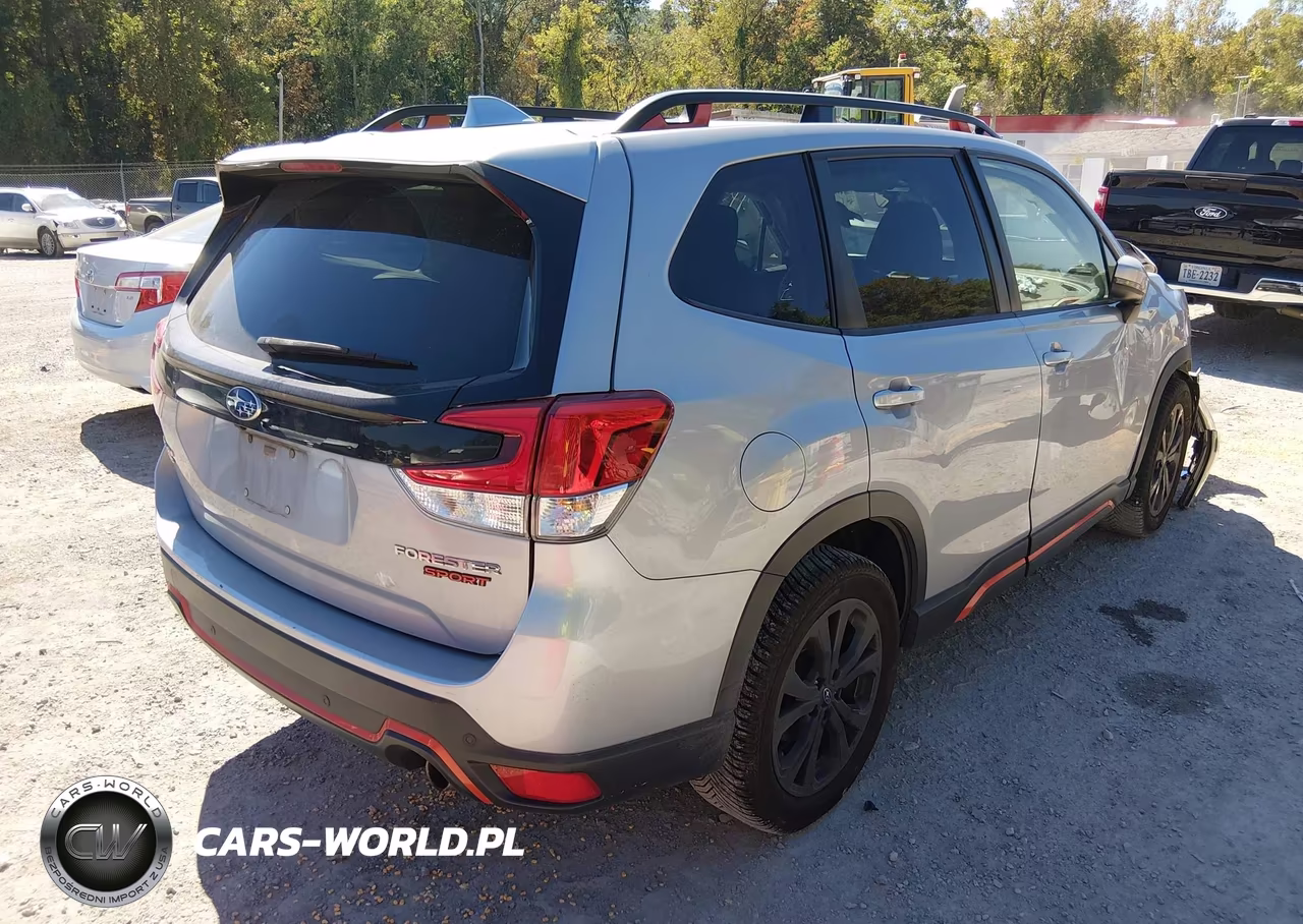 2020 Subaru Forester Sport VIN:JF2SKARC3LH486185 - 4