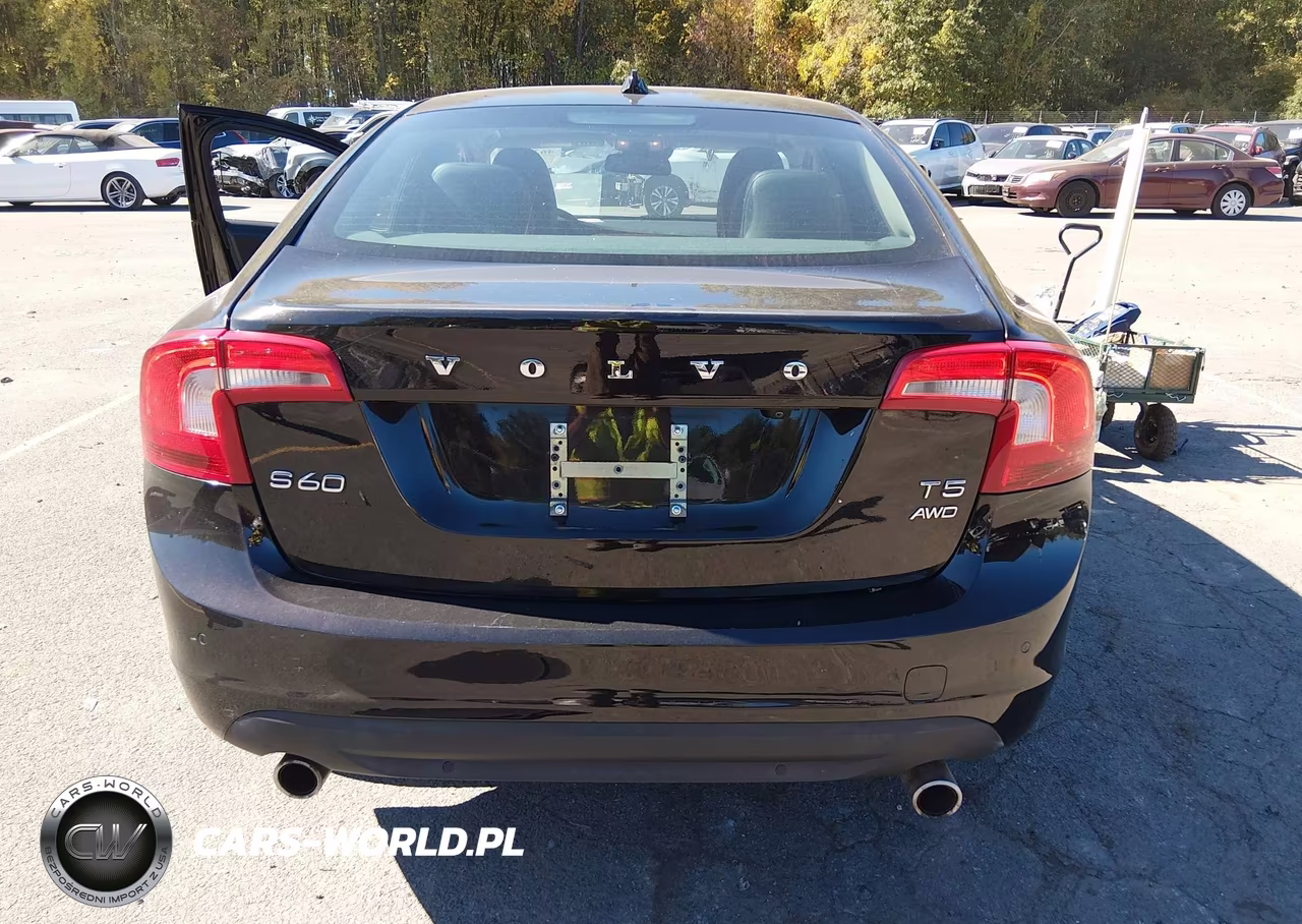 2013 Volvo S60 T5-T5 Platinum-T5 Premier-T5 Premier Plus VIN:YV1612FH1D2197863 - 16