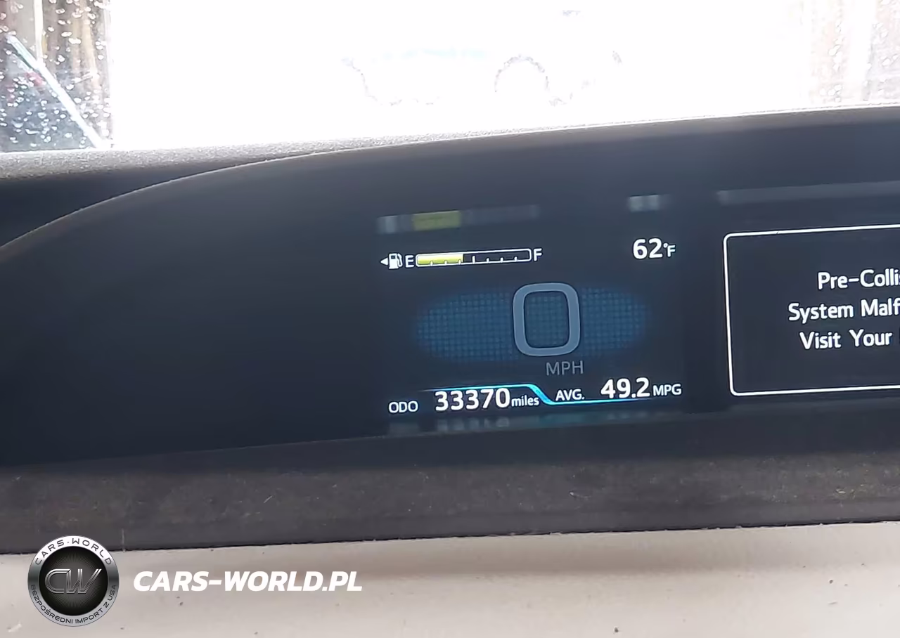 2021 Toyota Prius Le VIN:JTDKAMFU1M3145771 - 15