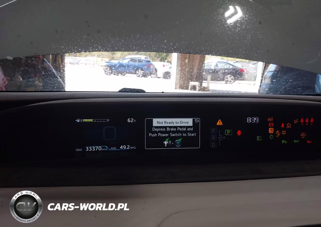 2021 Toyota Prius Le VIN:JTDKAMFU1M3145771 - 7