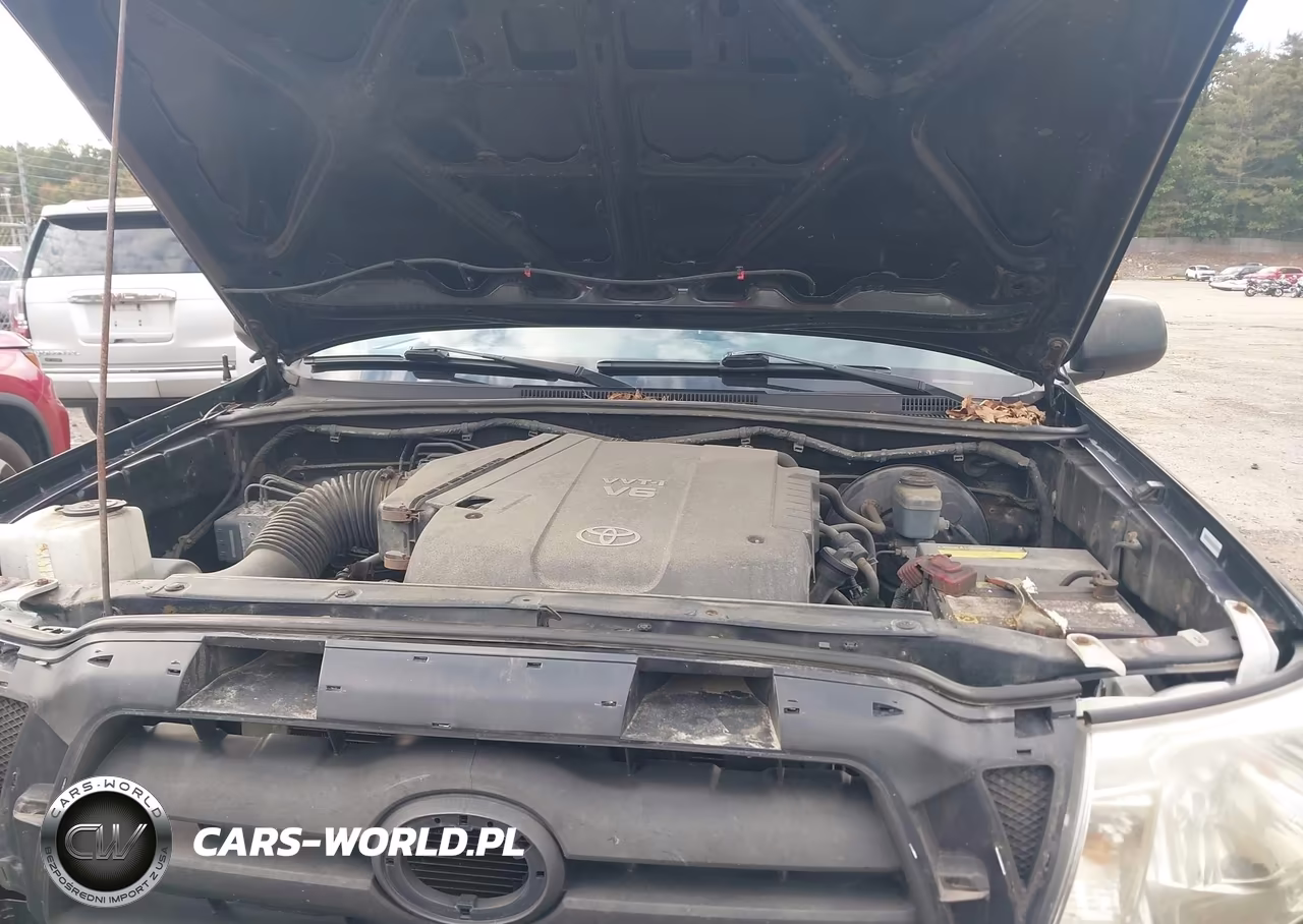 2005 Toyota Tacoma Base V6 VIN:5TELU42NX5Z047416 - 10