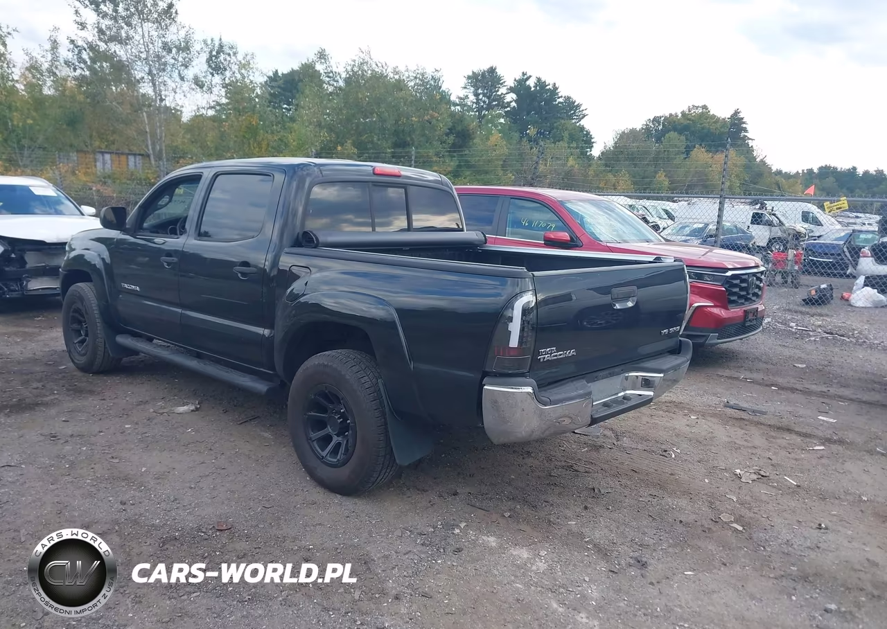 2005 Toyota Tacoma Base V6 VIN:5TELU42NX5Z047416 - 3