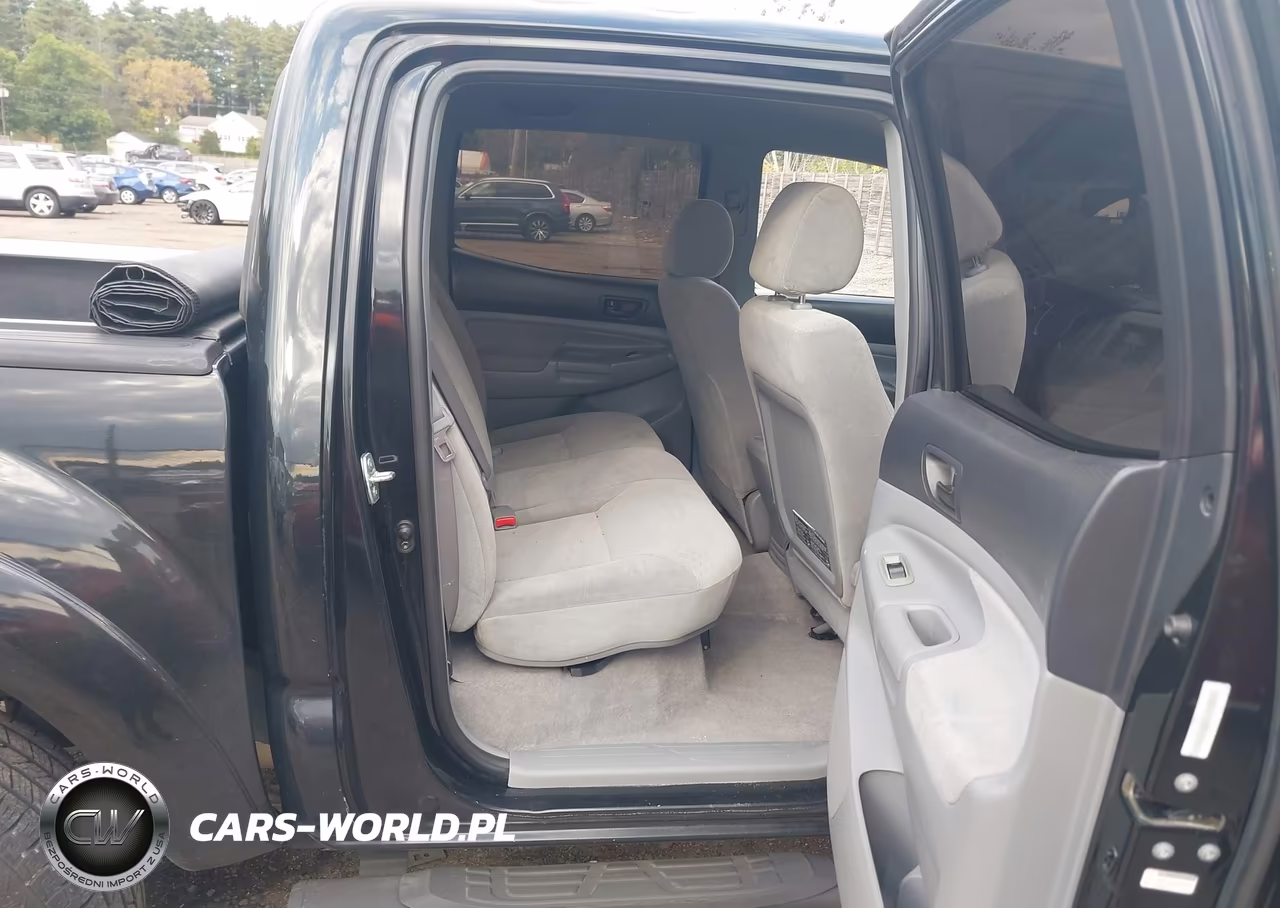2005 Toyota Tacoma Base V6 VIN:5TELU42NX5Z047416 - 8
