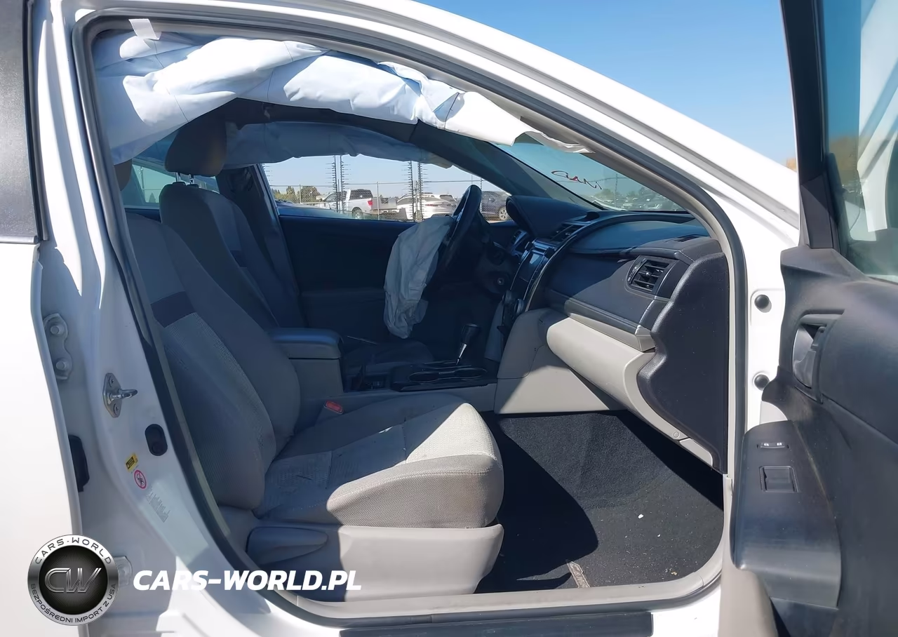2014 Toyota Camry Le VIN:4T4BF1FK4ER348049 - 5