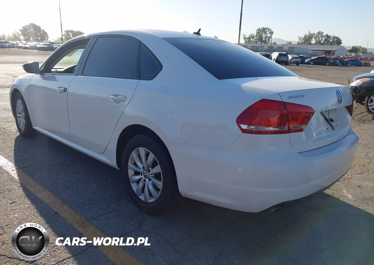 2012 Volkswagen Passat 2.5L S VIN:1VWAP7A36CC099067 - 3