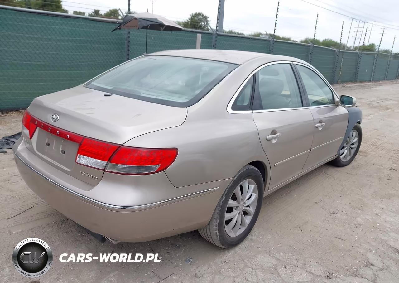 2007 Hyundai Azera Limited-Se VIN:KMHFC46F27A178089 - 4