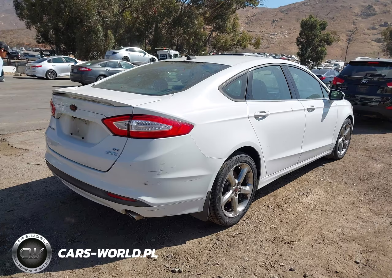 2013 Ford Fusion Se VIN:3FA6P0HR5DR134054 - 4