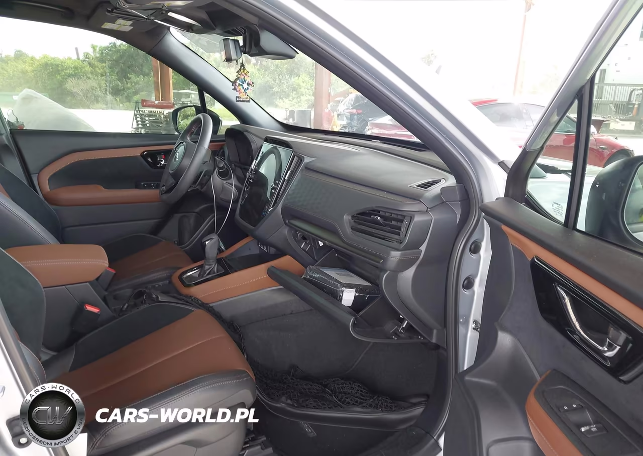2025 Subaru Forester Touring Hybrid VIN:JF2SLSTD3SH415152 - 5