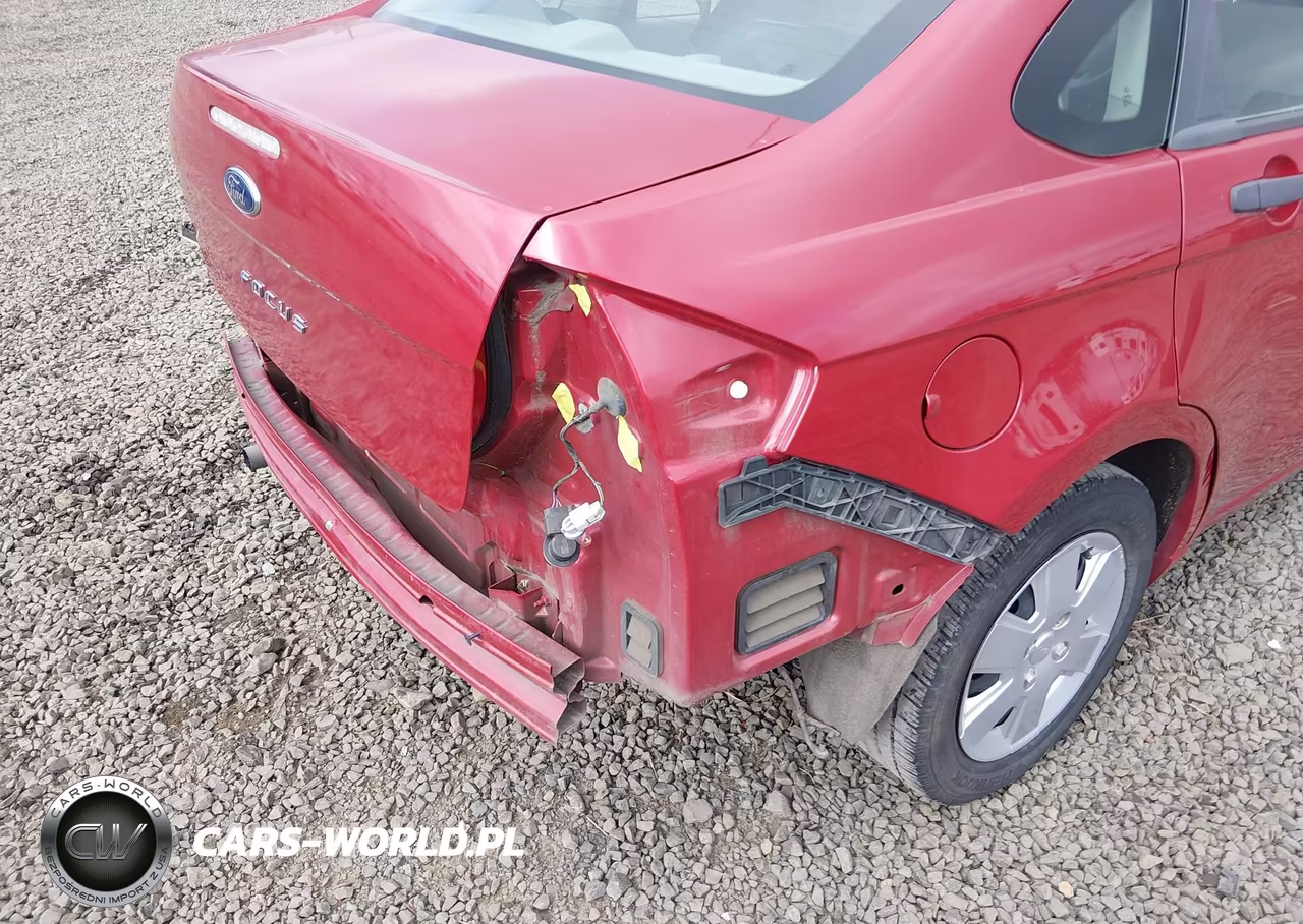 2010 Ford Focus S VIN:1FAHP3EN5AW141705 - 13