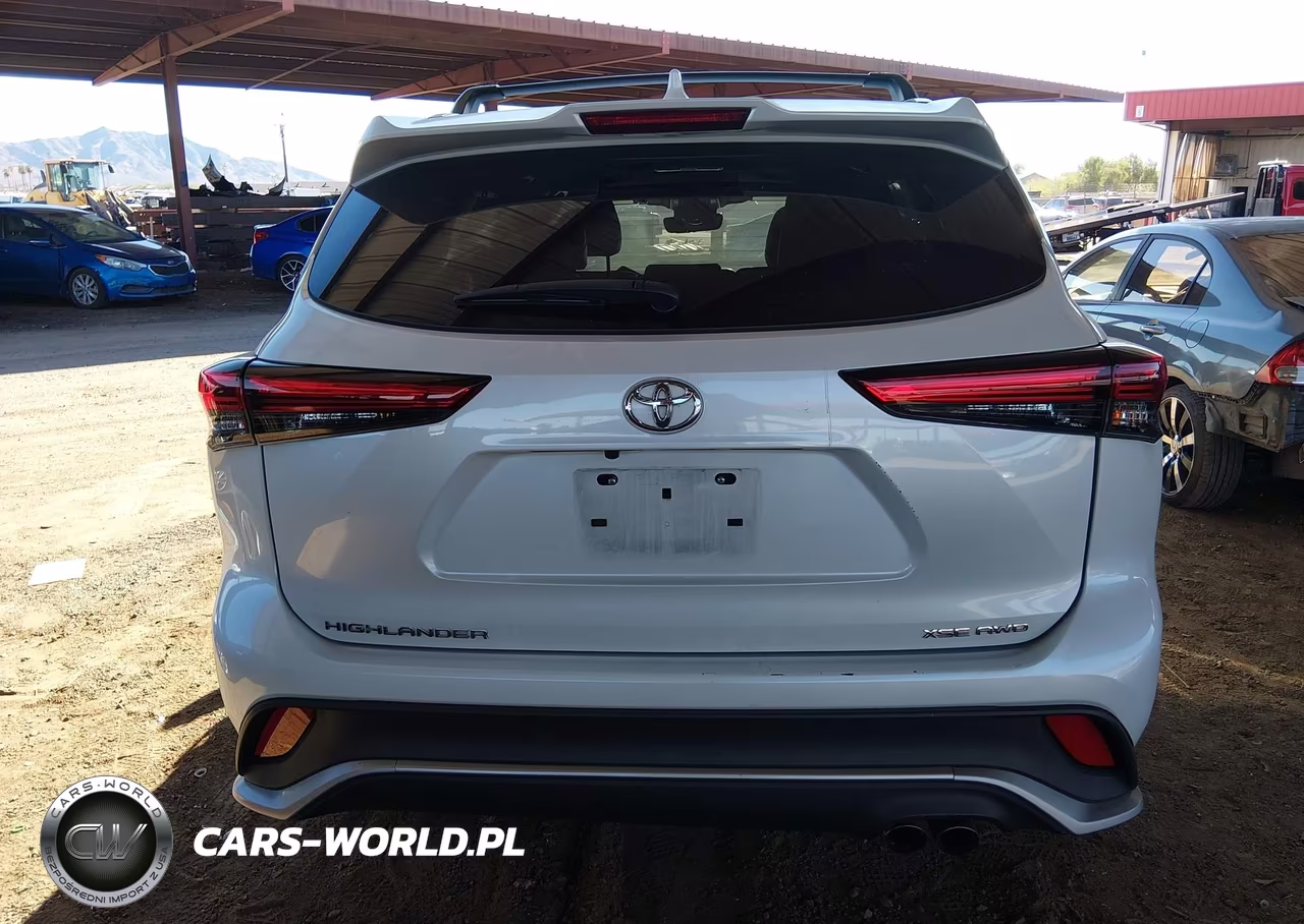 2022 Toyota Highlander Xse VIN:5TDJZRBH9NS196235 - 16