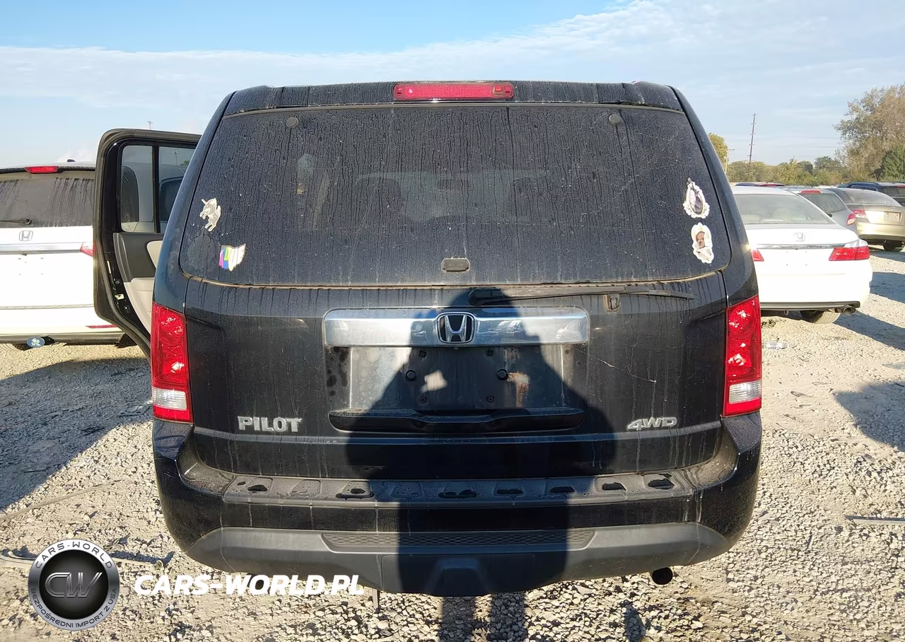 2013 Honda Pilot Lx VIN:5FNYF4H25DB024610 - 17