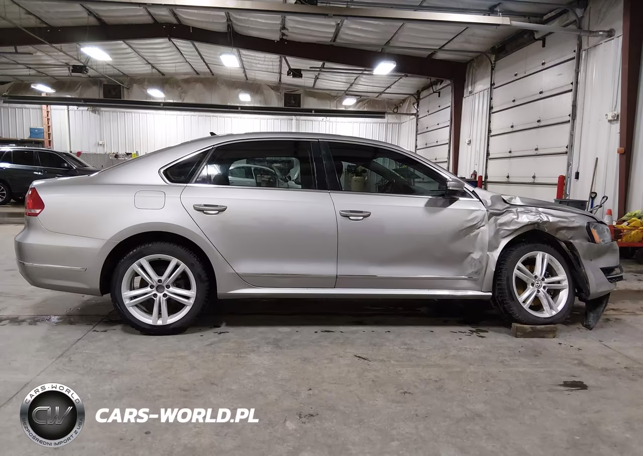 2014 Volkswagen Passat 2.0L Tdi Sel Premium VIN:1VWCN7A37EC059047 - 14