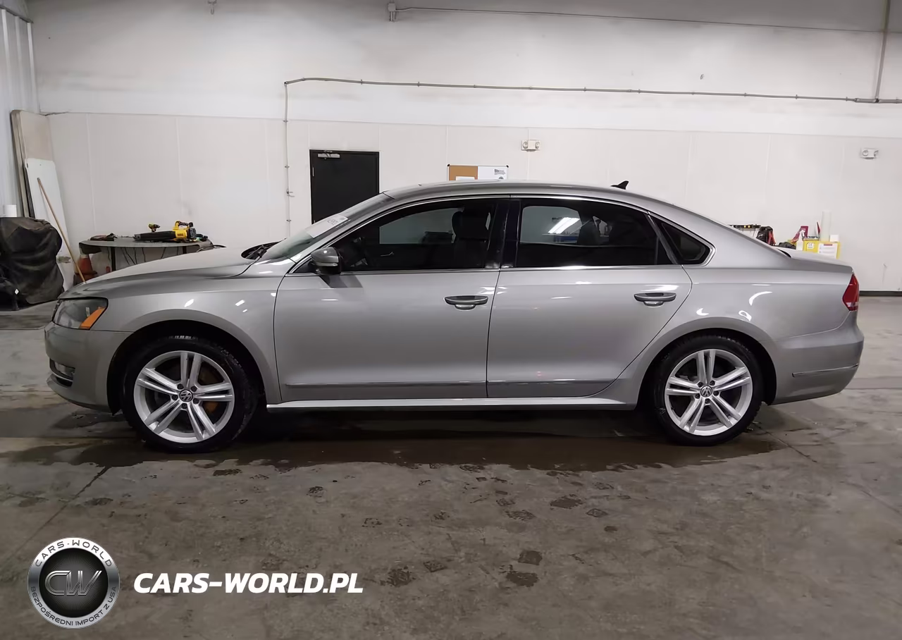 2014 Volkswagen Passat 2.0L Tdi Sel Premium VIN:1VWCN7A37EC059047 - 15