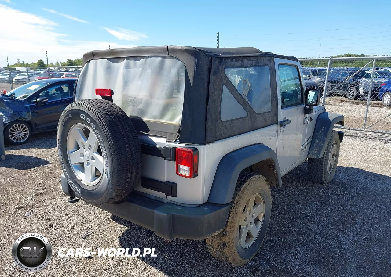 2012 Jeep Wrangler Sport VIN:1C4AJWAG8CL198362 - 4